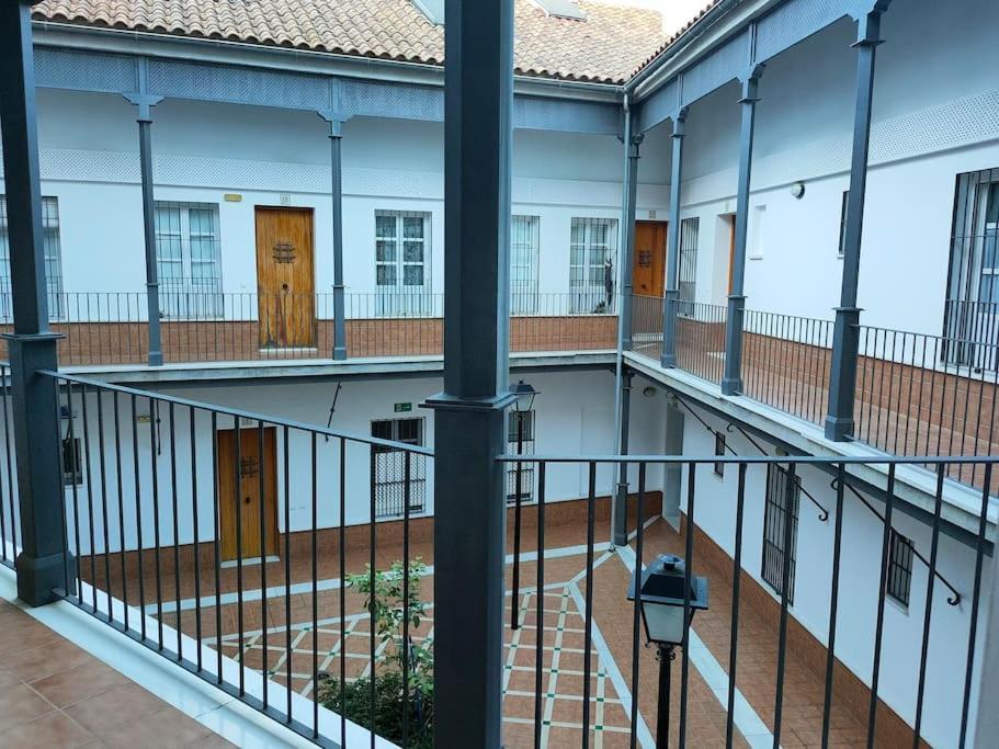 Apartamento Plaza De San Bernardo 4 Севилья Экстерьер фото